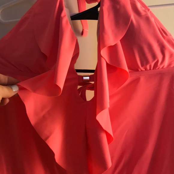 Bathing suit top (tankini top) - Picture 2 of 4